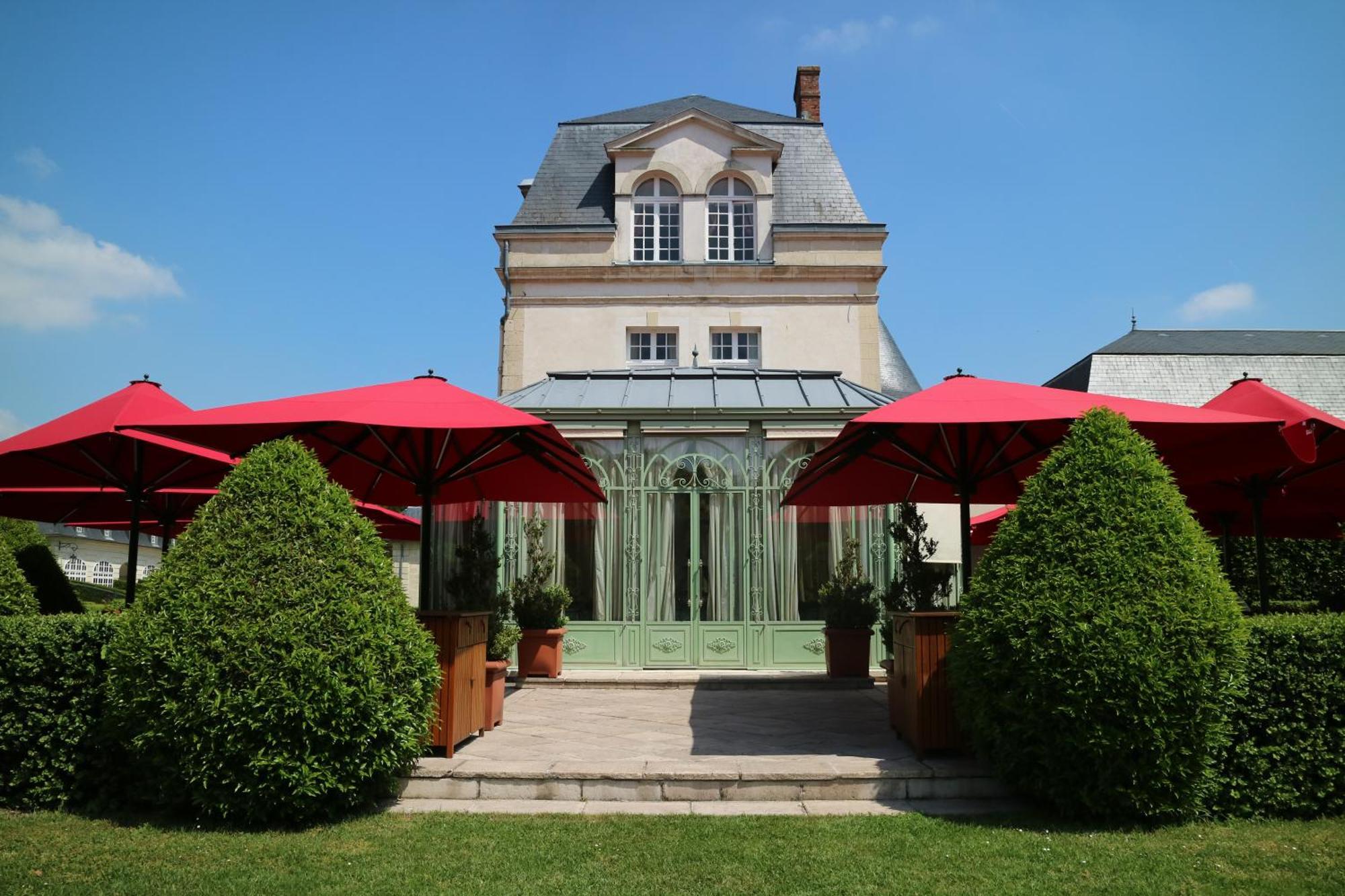Chateau De Courcelles - Relais & Chateaux Exterior photo